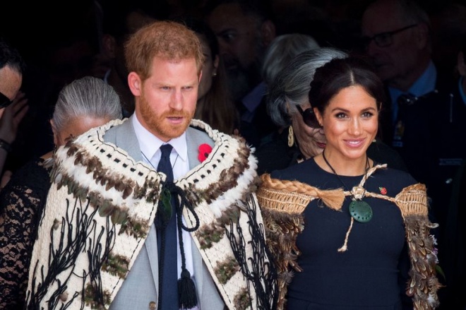 Công nương Meghan Markle để lộ di chứng dao kéo sau 16 ngày công du cùng chồng-1