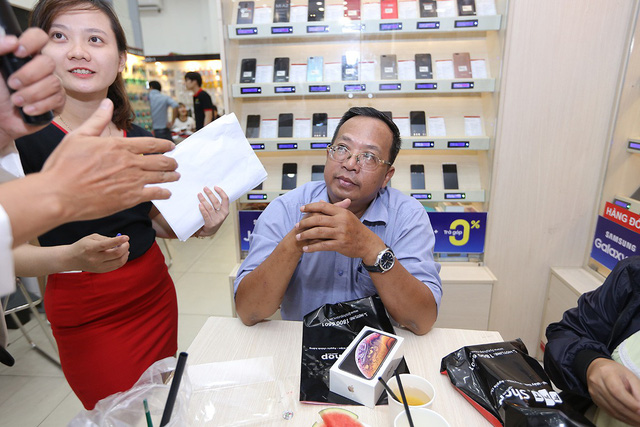 iPhone đắt nhất từ trước đến nay của Apple lên kệ thị trường Việt-3