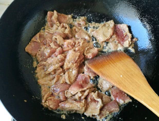 Từ khi học được bí quyết của đầu bếp Mỹ, món thịt bò xào của tôi lúc nào cũng mềm tan, thơm ngon bất bại-4