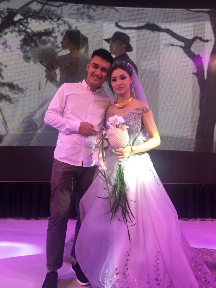 Nhan sắc lạnh lùng rất xứng với chồng của Thu Thảo, bà xã tài giỏi chiếm trọn trái tim Cảnh soái ca ngoài đời thực-11