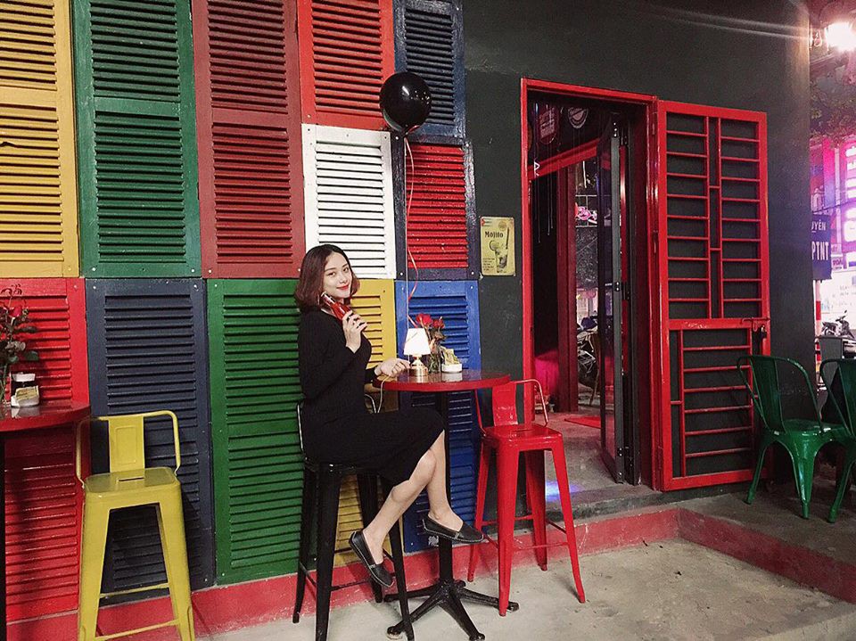 Nhan sắc lạnh lùng rất xứng với chồng của Thu Thảo, bà xã tài giỏi chiếm trọn trái tim Cảnh soái ca ngoài đời thực-35