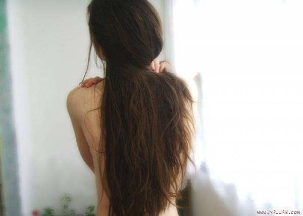 Vợ trẻ bất lực trước đề nghị của chồng hơn 23 tuổi-1