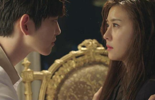 Chửa ễnh bụng vẫn hủy hôn vì 1 câu chế nhạo của mẹ bạn trai khi đến thăm-2