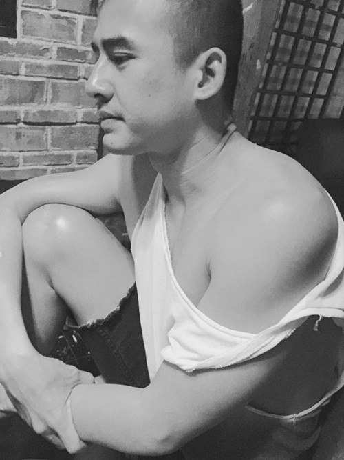 Dàn sao nam Vbiz khổ sở vì bị chính người đầu ấp tay gối dìm hàng mỗi ngày-11