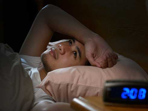 Giật mình: Chỉ vì mất ngủ bệnh nhân rơi vào tình trạng ăn xông, nằm 1 chỗ và đóng bỉm-3