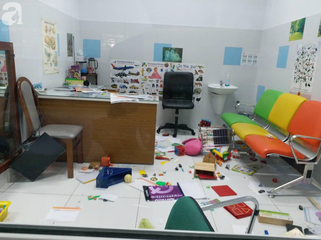 Mẹ phóng hỏa, tự đập đầu chảy máu khi đến thăm con?-4