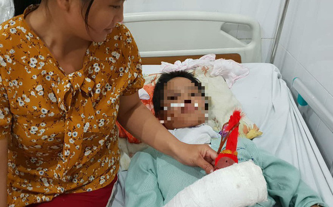 Bé 14 tuổi bị cưỡng hiếp: Bác sĩ sốc với những tổn thương của bệnh nhân-1