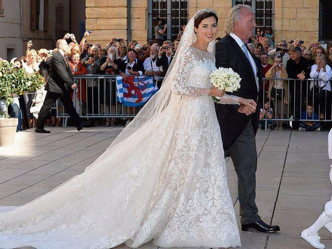 Chùm ảnh những chiếc váy cưới của các hoàng gia trên khắp thế giới-1