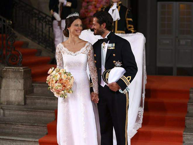 Chùm ảnh những chiếc váy cưới của các hoàng gia trên khắp thế giới-2