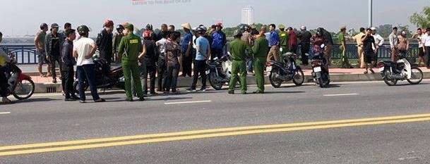 Cô gái mang thai 4 tuần nhảy sông tự tử sau khi tranh cãi với bạn trai-2