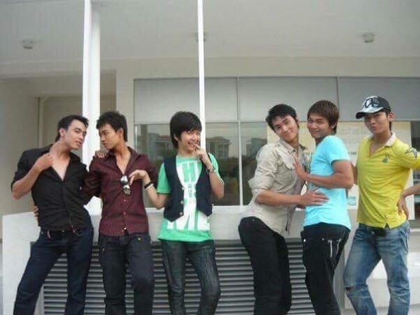 Bạn bè bá đạo như sao Việt: Càng thân nhau lắm thì càng dìm nhau đau-18