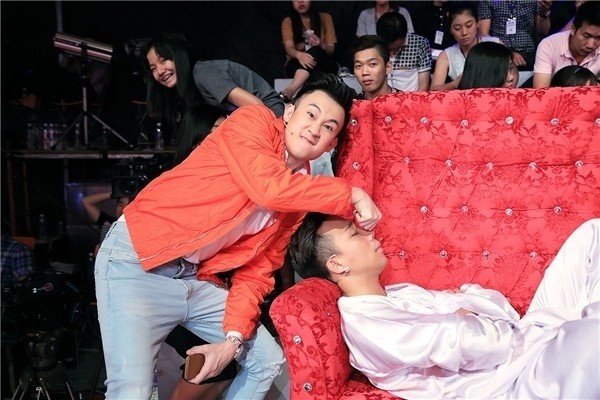 Bạn bè bá đạo như sao Việt: Càng thân nhau lắm thì càng dìm nhau đau-9