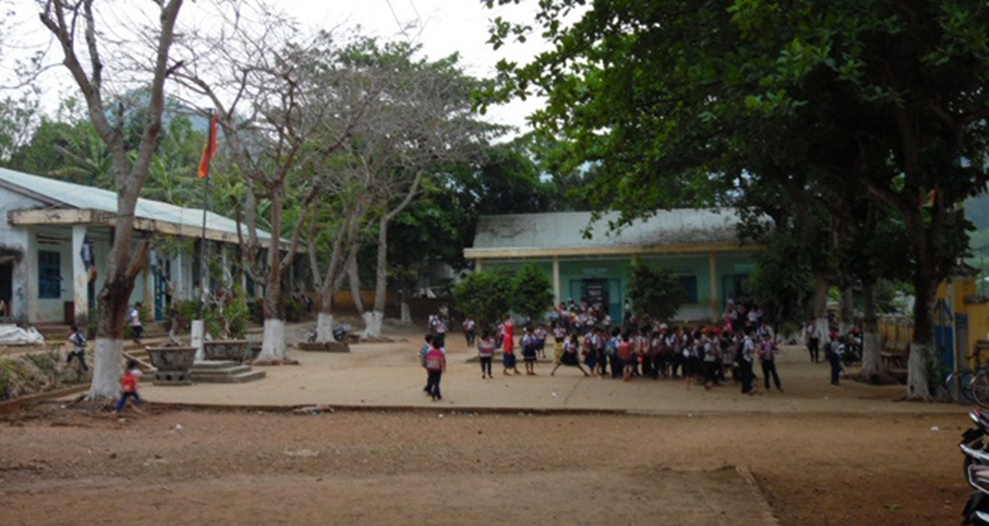 Số phận bi kịch của nữ học sinh lớp 3 bị thầy dạy đạo đức mở phim nóng cho xem rồi hiếp dâm-3