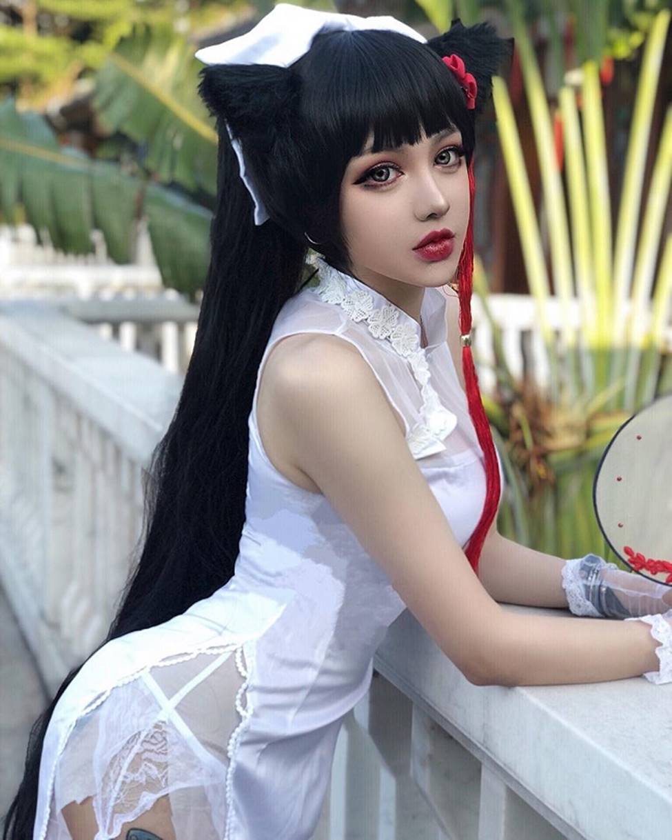 3 cô gái trẻ Trung Quốc bị nghi không có thực vì vóc dáng bốc lửa-15