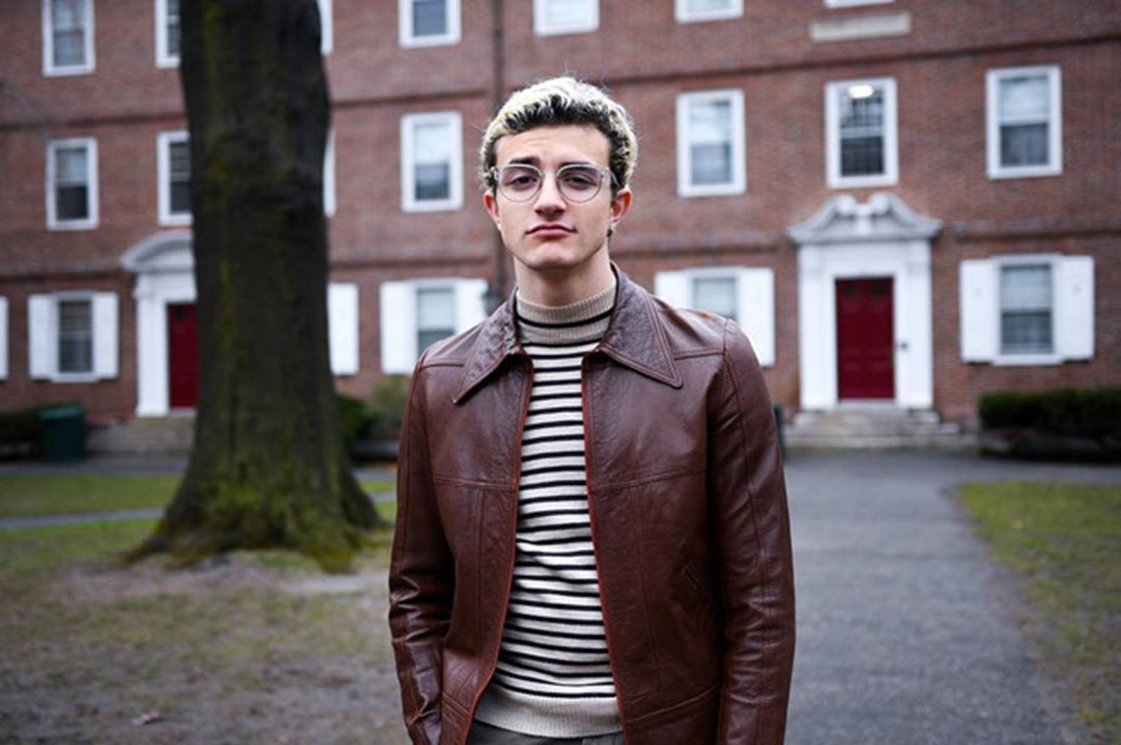 9X đẹp trai thi Siêu trí tuệ: Giỏi Toán, 20 tuổi tốt nghiệp Harvard-5