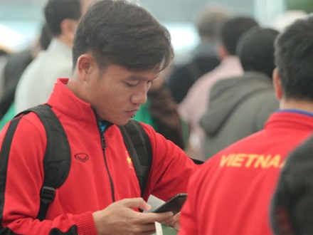 Quả bóng vàng Việt Nam rơi nước mắt, từ giã ĐT Việt Nam sau khi bị loại trước thềm AFF Cup 2018