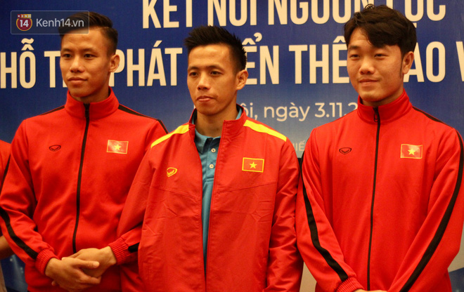 Không phải Xuân Trường, Văn Quyết được bầu làm đội trưởng tuyển Việt Nam-1