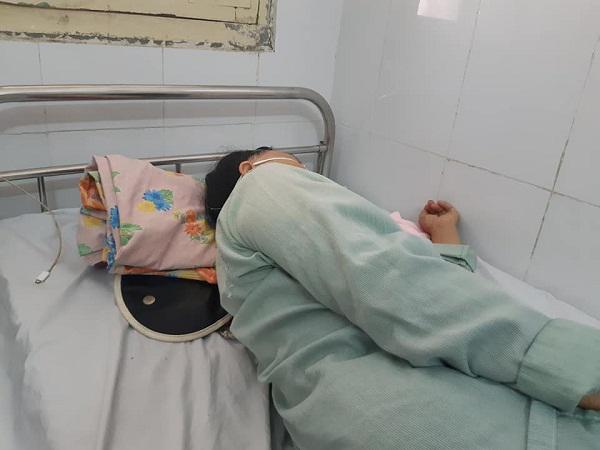 Nữ bệnh nhân bị xương cá đâm xuyên cổ, BS cảnh báo: Tuyệt đối không làm điều này khi ăn-1