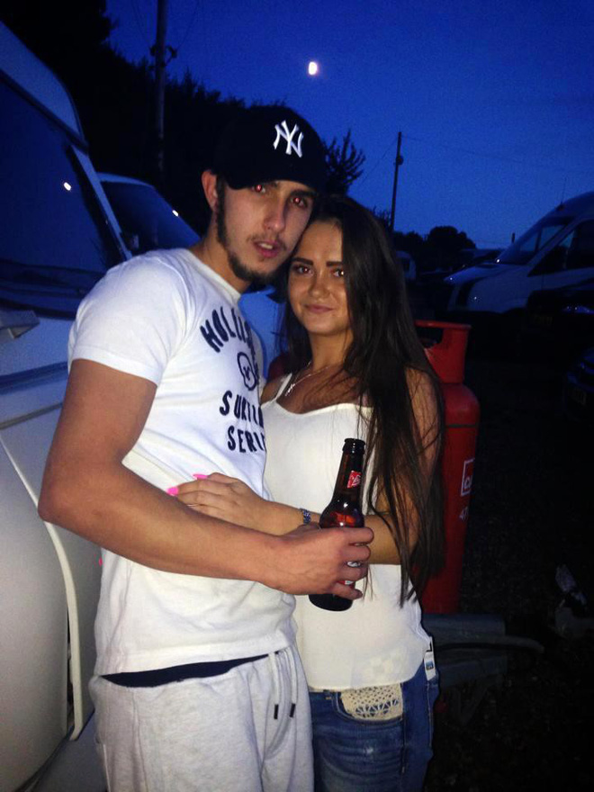 Bị đâm 46 nhát dao vào người, cô gái vẫn tha lỗi và muốn sống cùng chồng-2