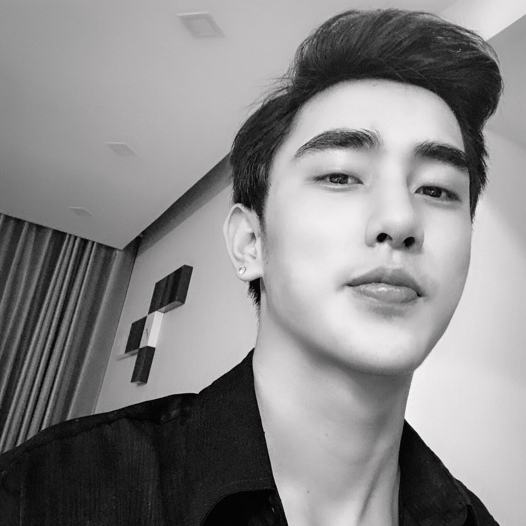 Sinh viên ngành Y Dược hot đến mức độ nào: Kẻ là nam thần chốn bệnh viện, người là hotgirl du học sinh tốt nghiệp GPA 4.0 tại Mỹ-13