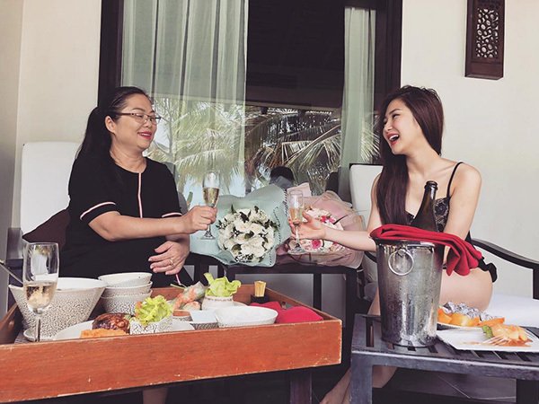 Ngọc Trinh lại gây chú ý với với phát ngôn mới về tiền bạc, vật chất-7