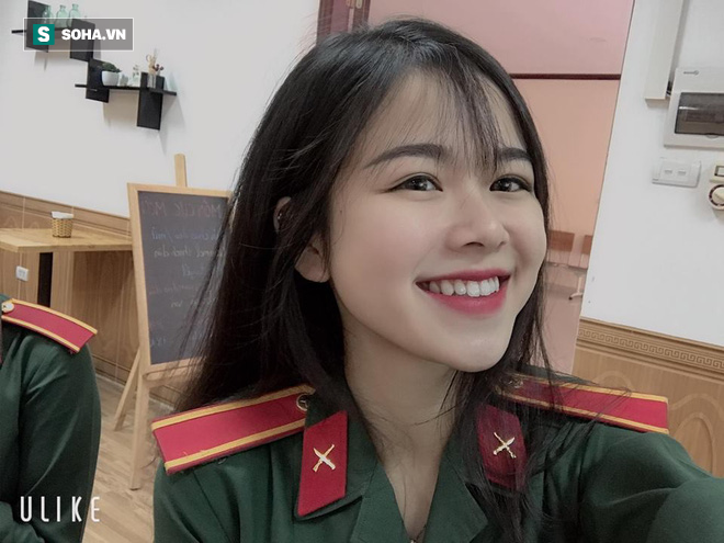 Cô gái mặc quân phục gây sốt MXH: Tôi luôn kiên trì với mọi thứ đã chọn!-2