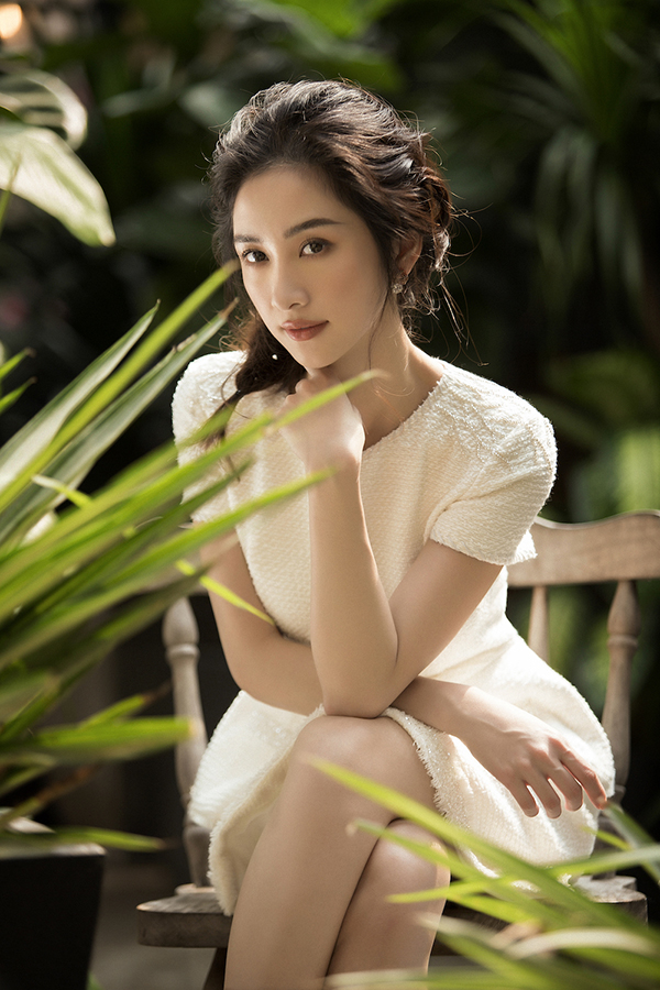 Jun Vũ khoe vẻ đẹp mong manh nhưng đầy quyến rũ với đường cong hút mắt-2