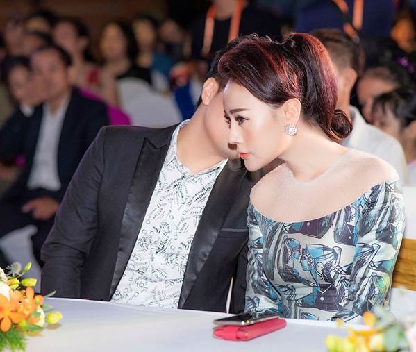 Hậu thẩm mỹ, Phương Oanh Quỳnh Búp bê tự tin khoe sắc bên Việt Anh-7