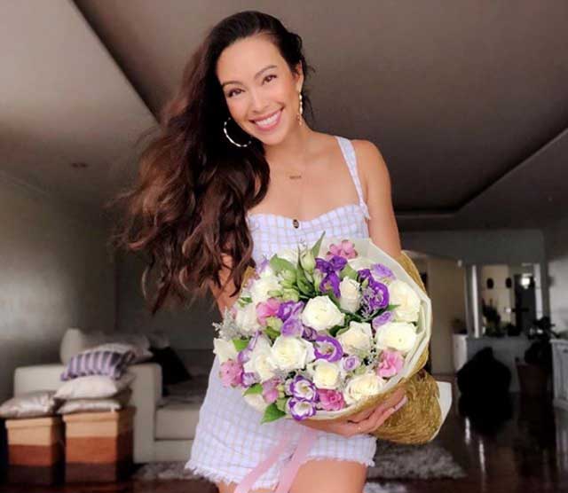 Cận cảnh nàng WAGs Thái Lan quyến rũ, nóng bỏng hơn… Ngọc Trinh-10