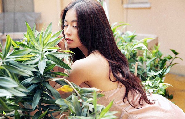 3 ca sĩ trẻ, nổi danh vẫn xinh đẹp, cuốn hút khi để mặt mộc-9