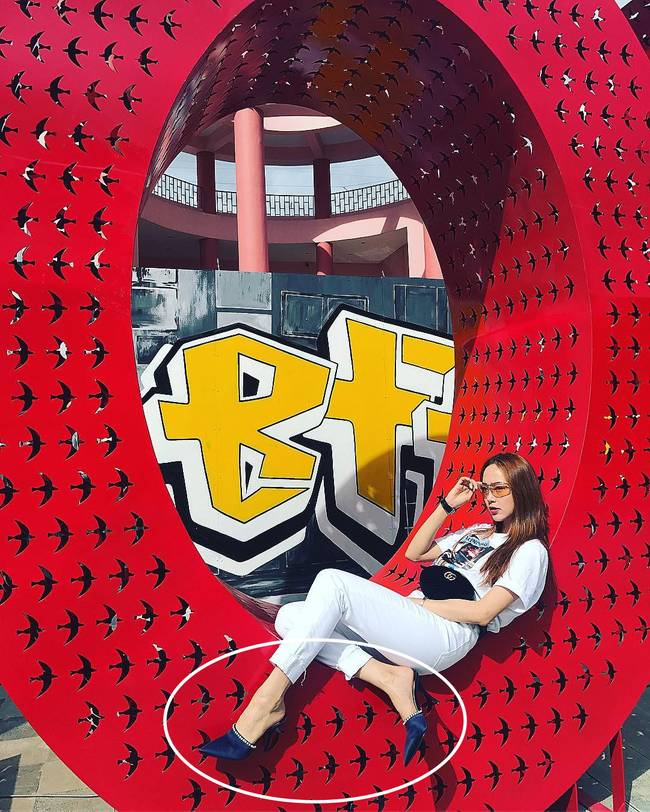 Đâu chỉ mỗi chiếc cằm xuyên vạn vật, Minh Hằng còn có một nhược điểm dù cố thế nào cũng không giấu được-11