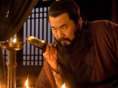 2 mầm họa đối với cơ nghiệp Thục - Ngụy, cả Lưu Bị và Tào Tháo cùng nhìn ra nhưng bất lực!-4