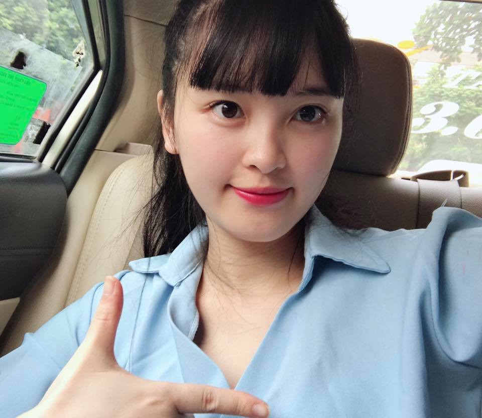 Hình ảnh mới nhất của em bé Lào Cai sau 2 năm về với mẹ nuôi: Cao lớn bụ bẫm, nói cười nhiều hơn-17