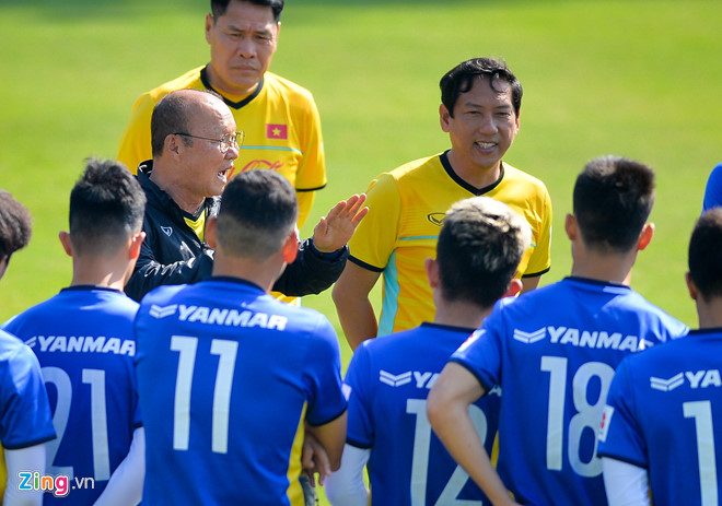 HLV Alfred Riedl: Thái Lan vẫn số một, sau đó mới là Việt Nam-2