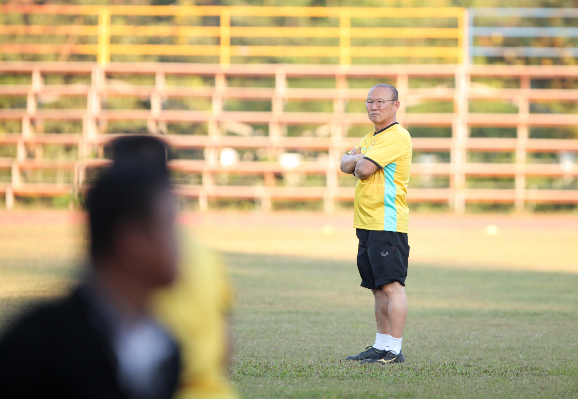 Tuyển Việt Nam nhờ dùng loa mời CĐV rời sân để tập kín chuẩn bị cho AFF Cup 2018-6