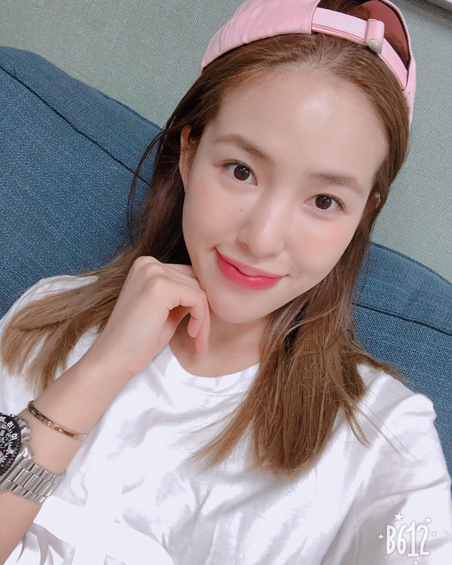 Hơn cả dưỡng ẩm là duy trì được làn da ẩm mọng cả ngày, các nàng cần khắc cốt ghi tâm” 4 tips sau-2