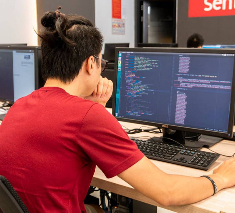 Những ngôi trường lạ nhất Việt Nam: Trường giúp học sinh cai nghiện game bằng võ Vovinam, trường lại không có giáo viên, học bằng cách chơi game-1