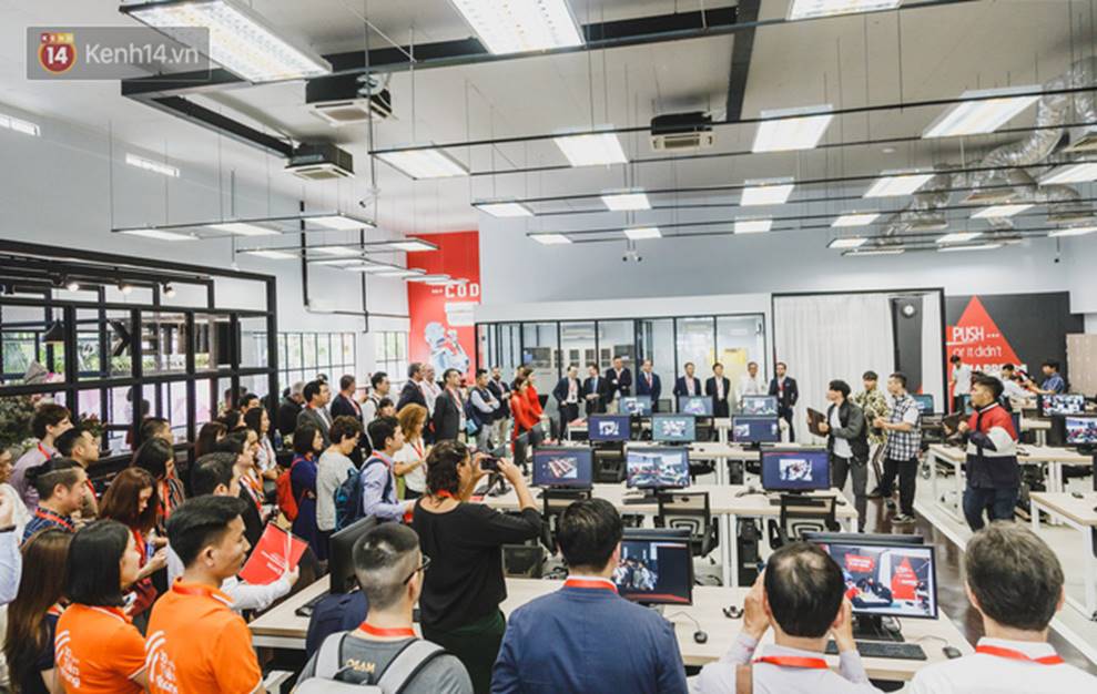 Những ngôi trường lạ nhất Việt Nam: Trường giúp học sinh cai nghiện game bằng võ Vovinam, trường lại không có giáo viên, học bằng cách chơi game-11