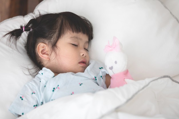 Làm việc này đều đặn mỗi trưa sẽ giúp trẻ cải thiện trí nhớ-2