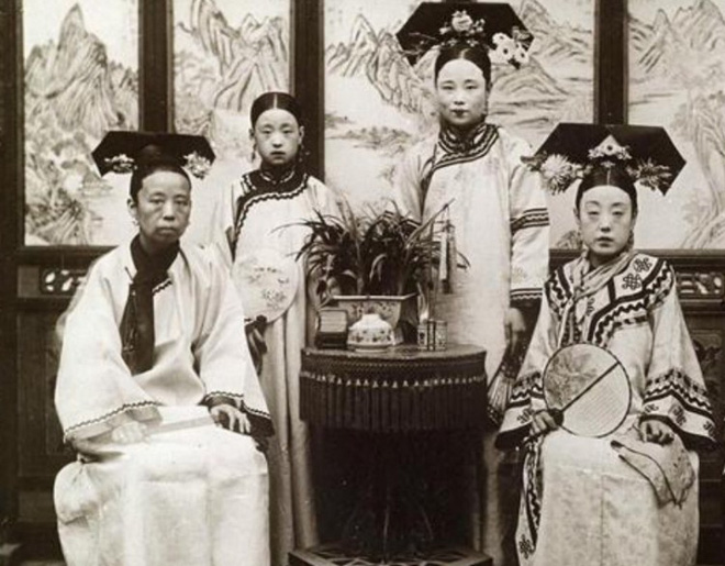 Đừng bị phim truyền hình che mắt, đây mới là nhan sắc thật của phi tần thời Thanh triều-17