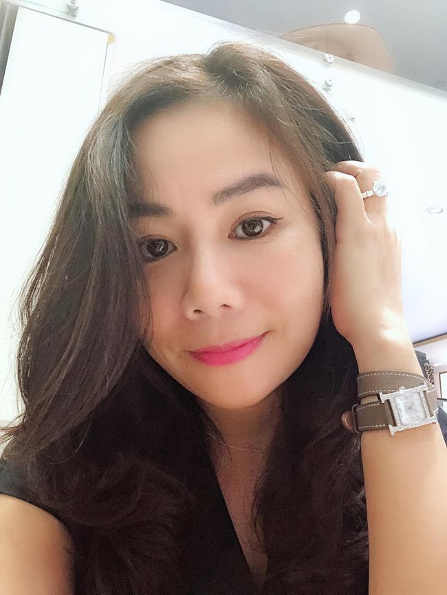 5 hot mom đình đám dù đẻ nhiều con vẫn son trẻ quyến rũ, vợ đại gia kim cương cũng lọt danh sách này-13