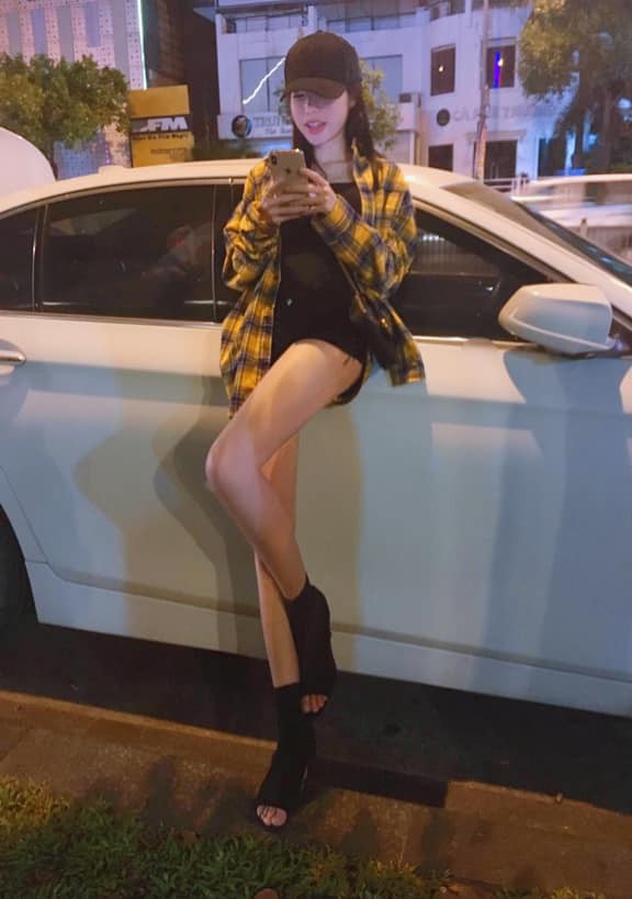 5 hot mom đình đám dù đẻ nhiều con vẫn son trẻ quyến rũ, vợ đại gia kim cương cũng lọt danh sách này-29