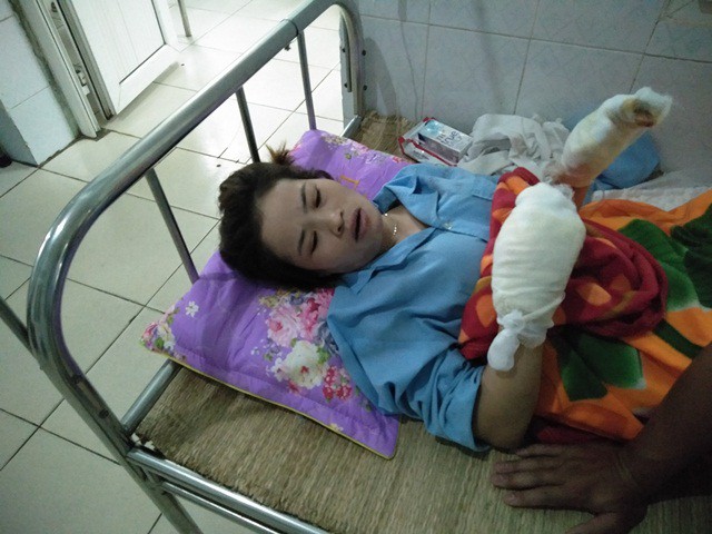 Giây phút kinh hoàng của người vợ bị chồng đổ xăng thiêu sống-2