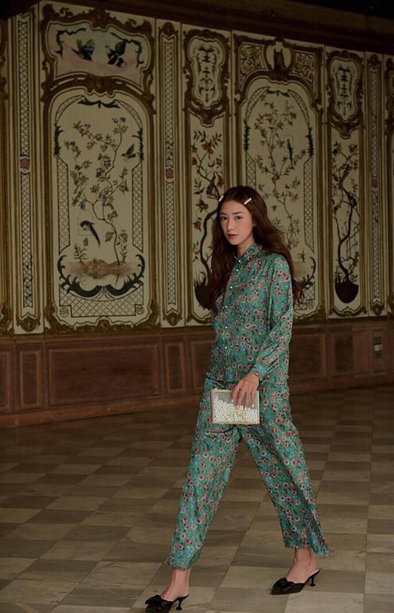 Diện màu này, Thanh Hằng - Hà Hồ giữ vững đẳng cấp chị đại, đánh bại loạt mỹ nhân 9x-5