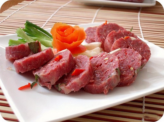Đâu chỉ do ăn phải thịt lợn gạo, những kiểu ăn uống này cũng dễ khiến bạn bị cả búi sán làm tổ trong người!-4