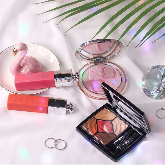 Nhiều người dùng nước tẩy trang mỗi ngày nhưng bác sĩ cho rằng sản phẩm này không hề tốt như vẫn tưởng-2