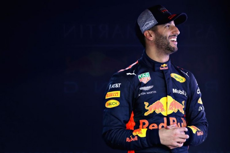 5 tay đua F1 hàng đầu thế giới mà khán giả Việt Nam có thể được tận mắt thấy vào năm 2020-2