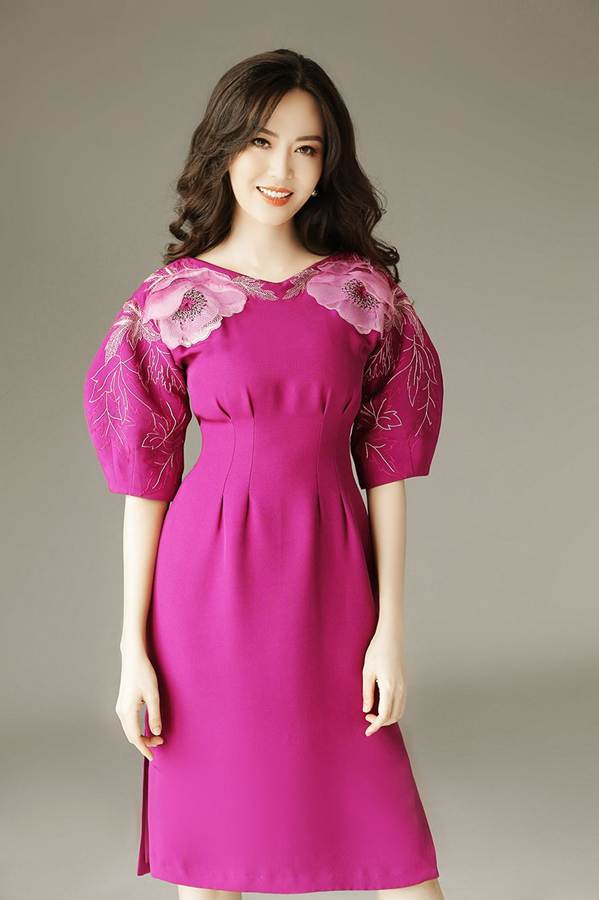 Hoa hậu Thu Thủy đẹp rực rỡ ở tuổi 43-6