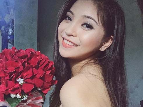 Tuyển thủ U23 Việt Nam có bạn gái giảng viên xinh đẹp thế này!-10