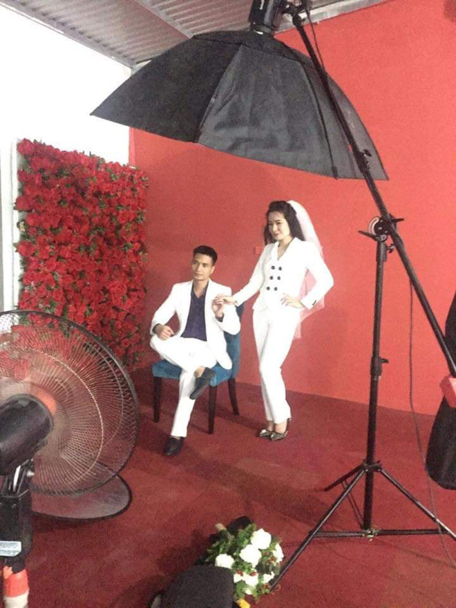 Sau khi từ bỏ showbiz, Lệ Rơi bất ngờ cưới vợ-3